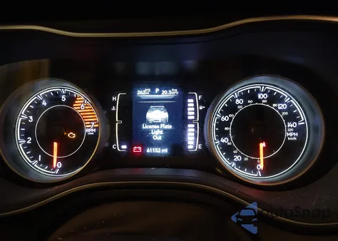 2020 Jeep Cherokee Altitude 4X4 z USA, uszkodzony, nr VIN 1C4PJMLN6LD553954